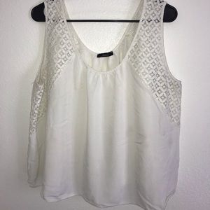 Women’s white tank top blouse